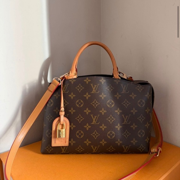 Louis Vuitton bag - Picture 3 of 16